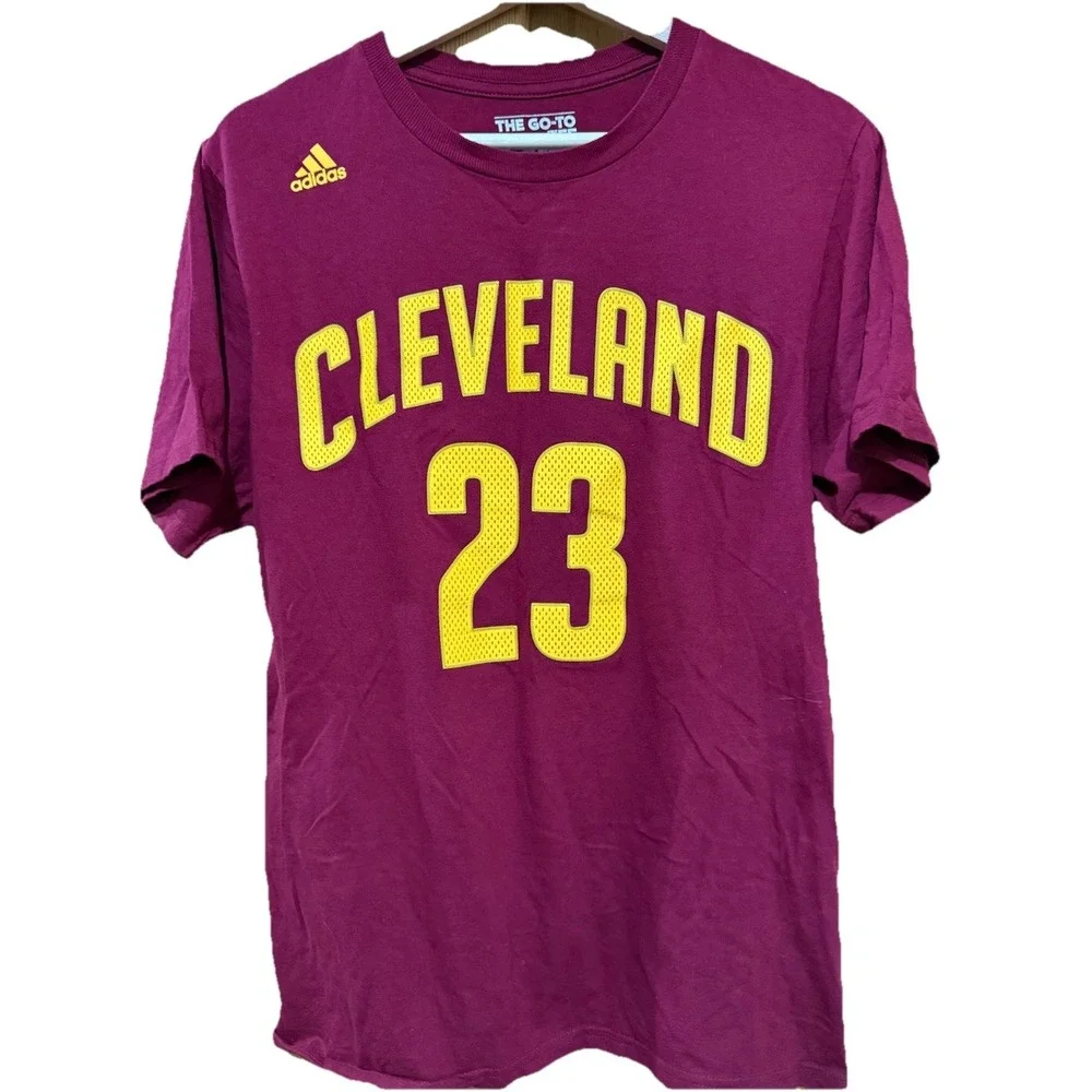 NBA Cleveland Cavaliers LeBron James Player Tee Adidas The Go-To-Tee Size Medium
